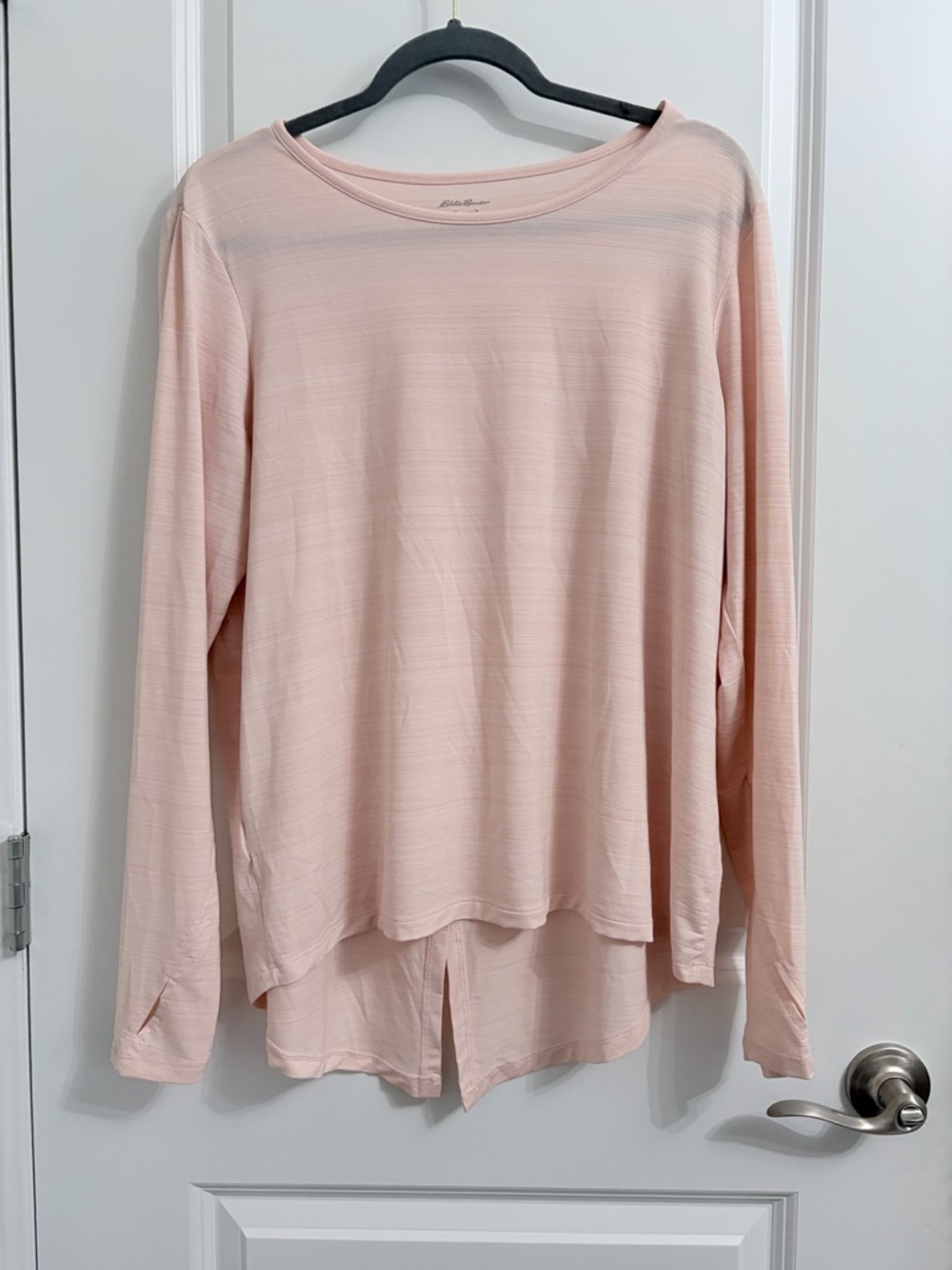 Eddie Bauer Blush Long-Sleeve Performance shirt split back